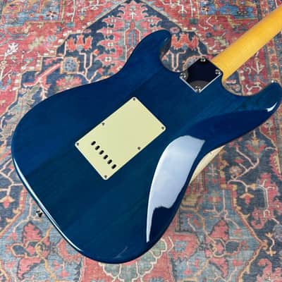 Fender FSR Quilt Top Stratocaster Model ST62-QT-AQB - Aquamarine Blue image 7