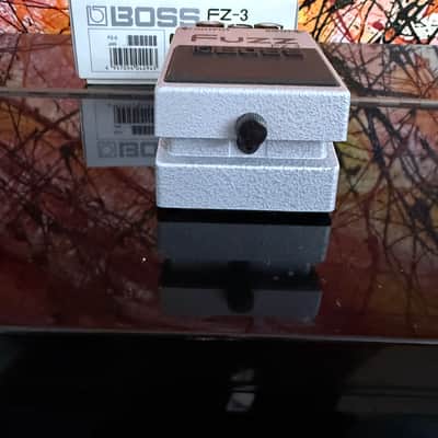 Boss FZ-3 Fuzz image 6