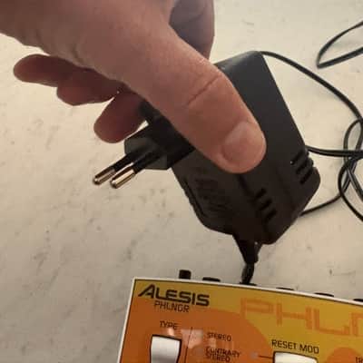 Alesis ModFX Faze Phaser 2000s - Red image 5