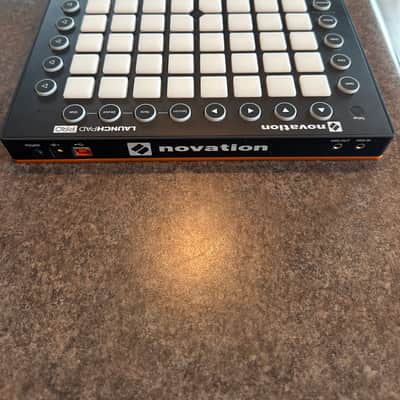 Novation Launchpad Pro MKI Pad Controller 2011 - 2015 - Black image 3