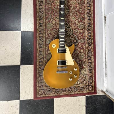 Gibson Les Paul Studio '50s Tribute with Humbuckers 2012 Goldtop 7.10 lbs image 2