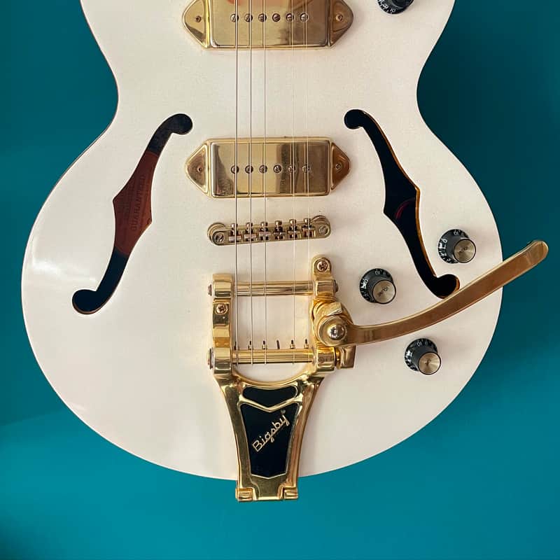 2018 Epiphone Wildkat Royale White Pearl