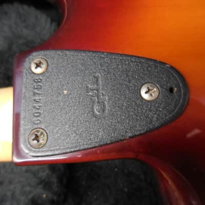 G&L Legacy Strat 3-bolt neck 1996 - Sunburst w/ HSC image 11