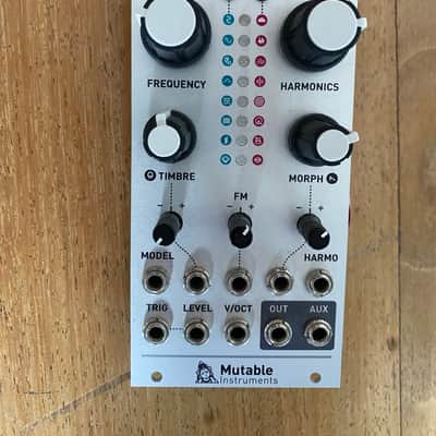 Mutable Instruments Plaits Macro-Oscillator | Reverb