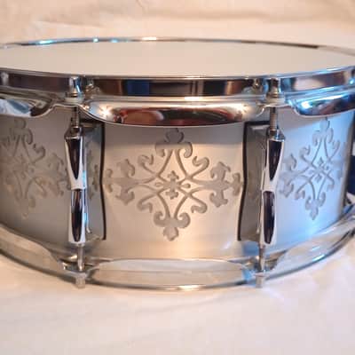 CUSTOM ENGRAVED ALUMINUM SNARE DRUM 14/10L - FREE SHIP TO C-USA! image 1