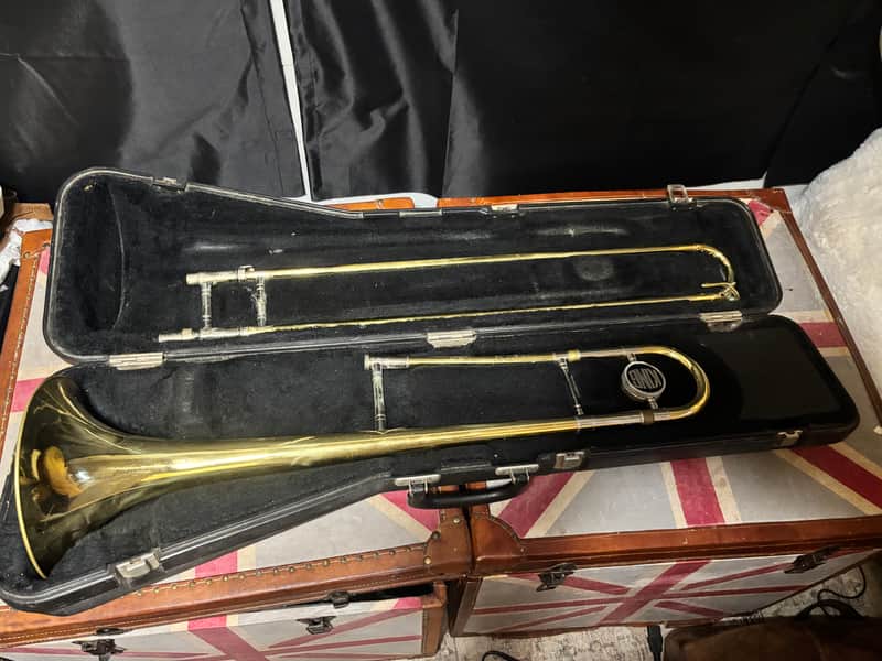 King 606 Student Model Tenor Trombone 2010s - Clear-Lacquered Brass image 1