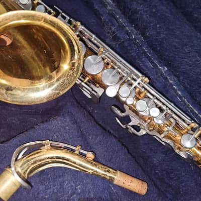 KING Cleveland 613 Alto Saxophone, USA, Very Good Condition. Case/Neck/MP image 6