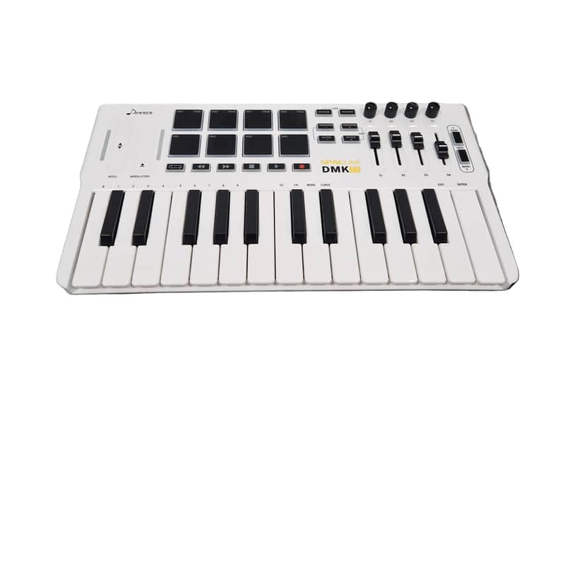 2020s Donner DMK-25 White