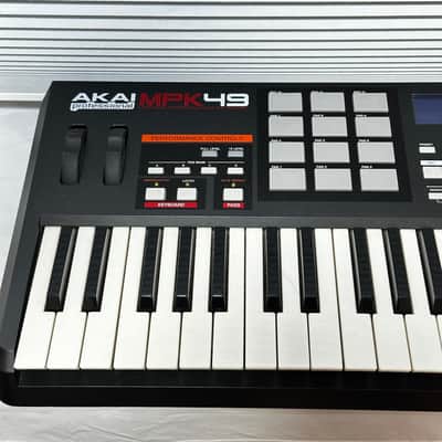 Akai MPK49 2010s - Black image 2