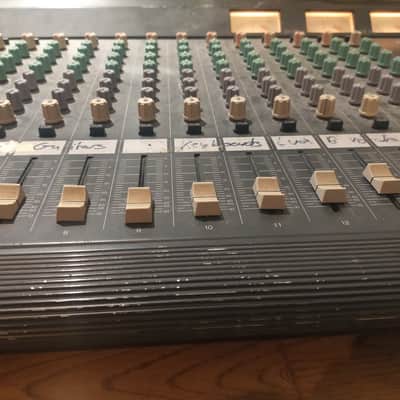 Yamaha MC1602 Late 80s - Early 90s - Grey image 6