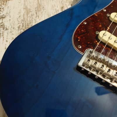 Fender Deluxe Players Stratocaster Ash body w/ Maple Fretboard 7 Tone Switch 70s Headstock Gen III Noiseless Pickups MIM image 3