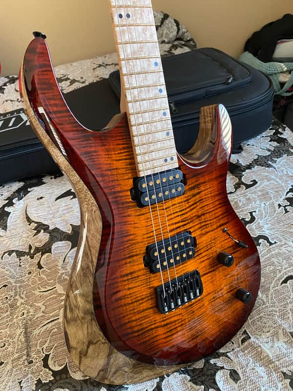 Kiesel Aries 2022 - Deep Orange Burst image 1