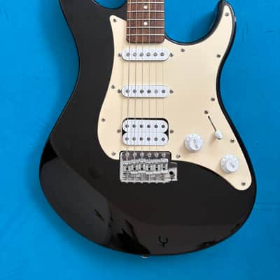 Yamaha EG 112C 1998 Entry-Level - Black - Very Good Condition, Plays Great image 1