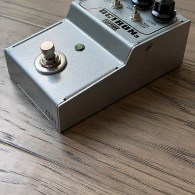 2023 Foxrox Electronics Octron 3 Analog Octave Up and Down Silver Enclosure image 6