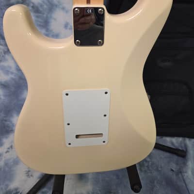 2000 Fender Mexico Olympic White SSH Strat Upgraded USA Trem Whammy Bridge Pro Setup New Strings Brand New Fender Gigbag image 12