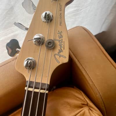 Fender American Series Precision Bass 2006 - Butterscotch image 2