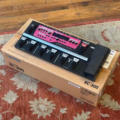 BOSS RC-300 Loop Station image 2