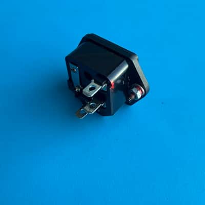 Fender Frontman 15R (PR493) Guitar Amp Part: Power Cord Input Socket w/Fuse image 4