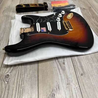 Fender Stevie Ray Vaughan USA Stratocaster Loaded Body 3-Color Sunburst SRV image 10