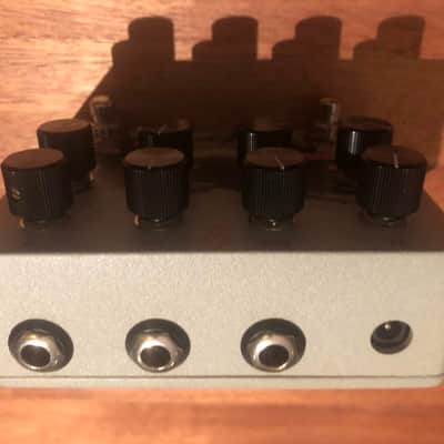 Walrus Audio Luminary Quad Octave Generator V1 image 3