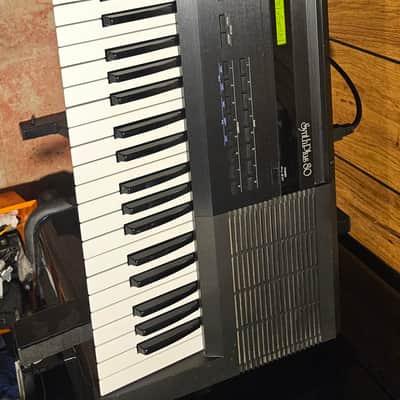 Roland Hs-80 (Alpha Juno 2)