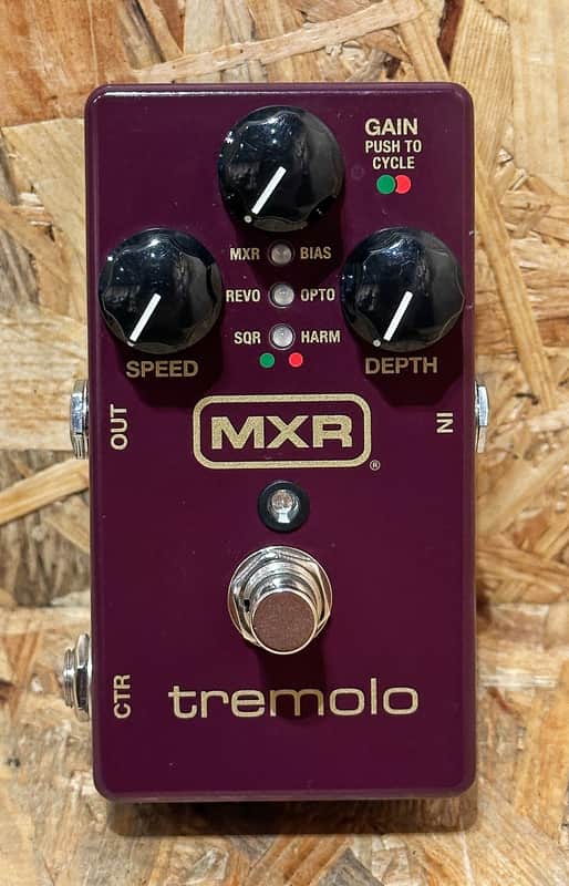 MXR M305 Tremolo