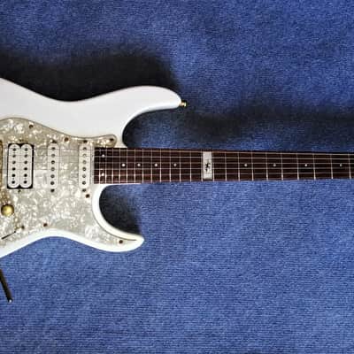 Fernandes LA-80KK - Ken Kitamura signature (L'Arc-en-Ciel) - Pearl White image 2