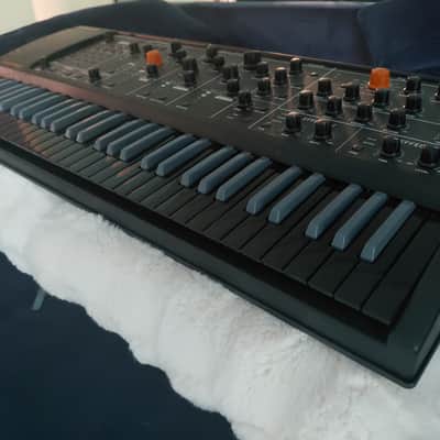 ON SALE NOW - Studiologic Sledge 2.0 - Black Edition - Polyphonic Virtual Analog Synth -MINT image 2