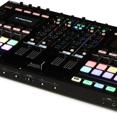 Native Instruments Traktor Kontrol S8 Demo image 4