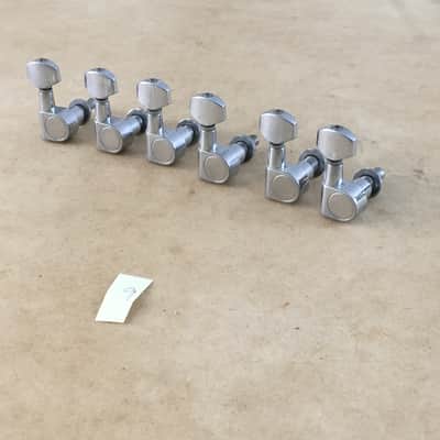Vintage Genuine Fender Squier 2 Pin Mount Guitar Tuners Light Relic Drilled Post image 1