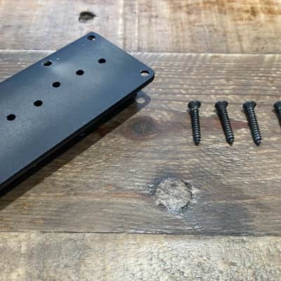 Hipshot 7-String Ibby FP Guitar Bridge - Black image 3
