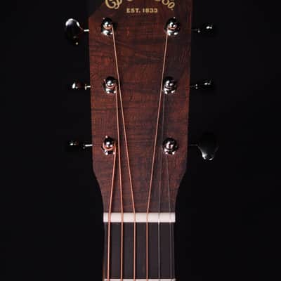 Martin 000-13E Retro Walnut Full Gloss Spruce/Black Walnut, Martin E1 , Bag Included image 9