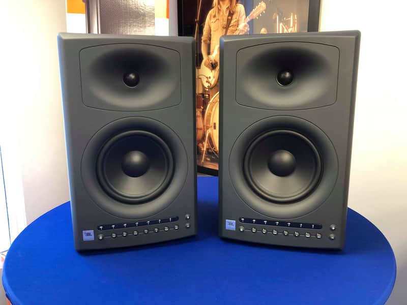 JBL LSR 4326 image 1