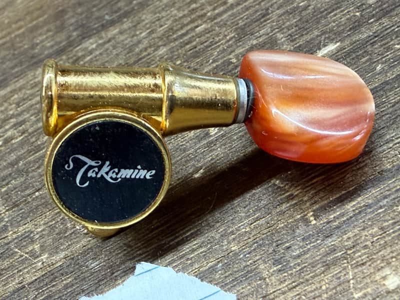 Takamine Bass Side Tuner