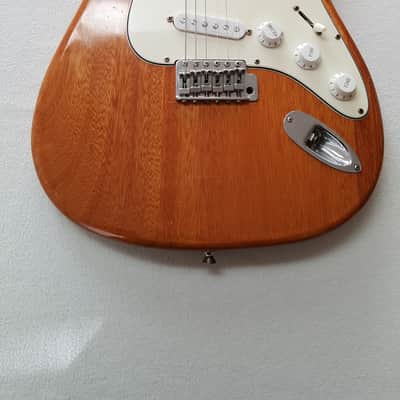 Univox Strat (Rare) image 2