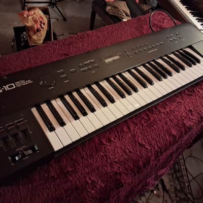 Roland S-10 49-Key Digital Sampling Keyboard 1986 - 1989 - Black