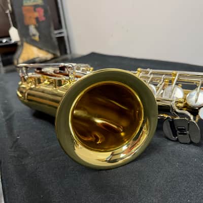 Used Yamaha YAS-23 Alto Sax Saxophone with Case Mouthpiece Neck Strap Just Serviced image 10