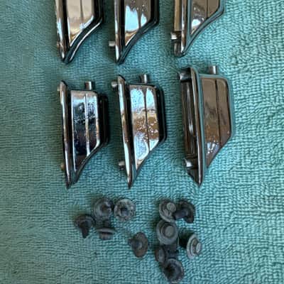 Rogers 6 Beavertail Vintage Tom Drum Lugs - part # 609322 - Lot #01 60s 70s - Chrome image 7