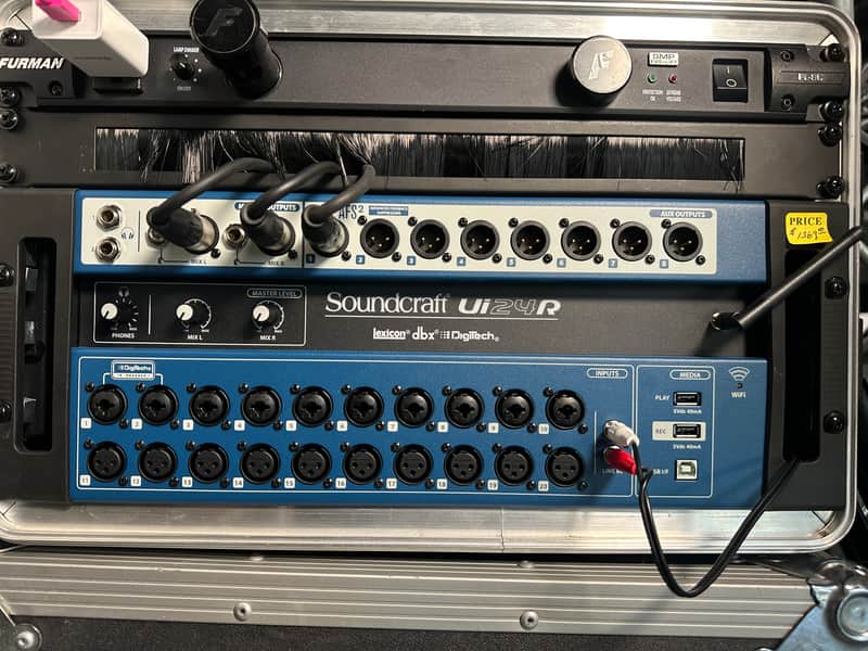 Soundcraft Ui24R 24-Channel Digital Mixer/USB Recorder with Wireless Control image 1