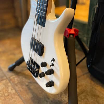 Tobias Growler IV Electric Bass Guitar in Pearl White w/ Tobias Logo Gig Bag image 7