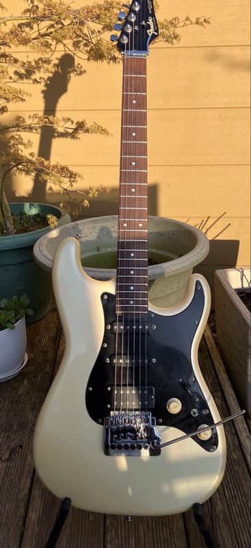 Fender Contemporary Stratocaster system 3 Mid 1980s - Ivory image 1