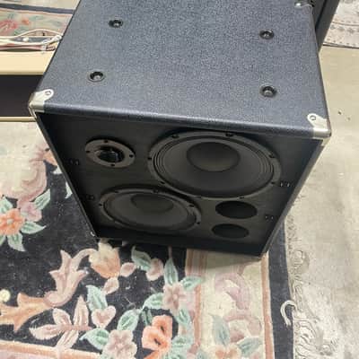 Fender Rumble 210 V3 700-Watt 2x10" Bass Speaker Cabinet 2015 - Present - Black Mint Condition image 5