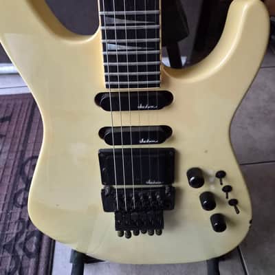 Charvel Model 6 HSS with Rosewood Fretboard 1986 - 1989 - Pearl White image 4