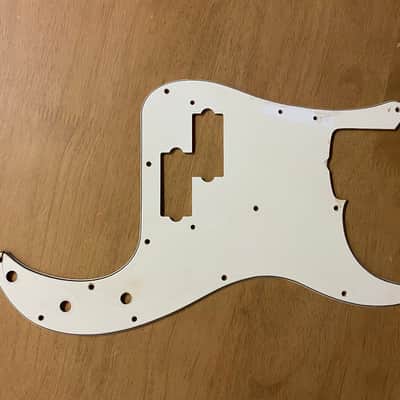 Fender Precision Bass Pickguard 1974 - White 3-ply image 1