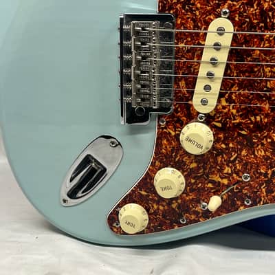 Fender Limited Edition American Professional II Stratocaster Thinline Semi-Hollow Body Electric Guitar - Transparent Daphne Blue image 5