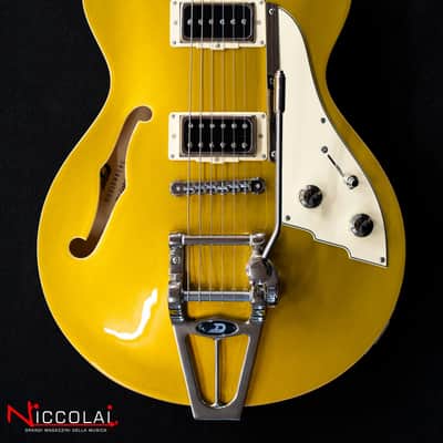 DUESENBERG Starplayer Tv Gold Top image 2