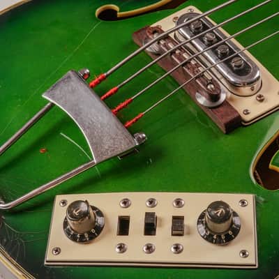 Greco 971 Violin Bass Green Sunburst circa 1968 | Vintage Made in Japan image 3