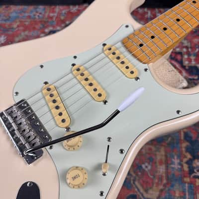 *Video* 1968 Fender Stratocaster Reissue Model ST68-92TX Made in Japan - 2006 image 5