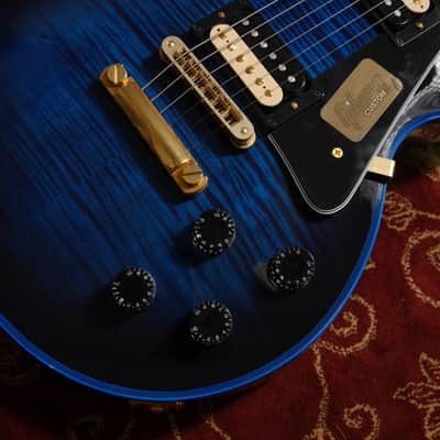 Gibson Custom Shop Les Paul Custom 2016 - Figured Blue Widow image 2