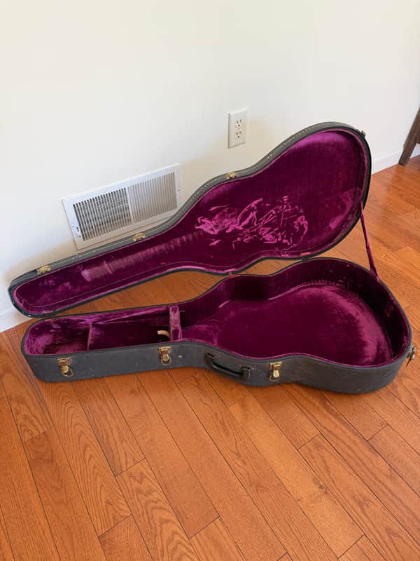 1970s Gibson Acoustic Guitar Case image 1